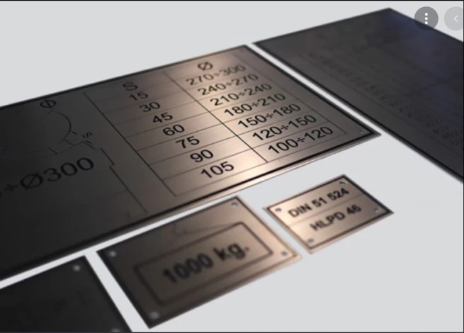 Placa Decorativa de Acero Inoxidable cepillado en Woove